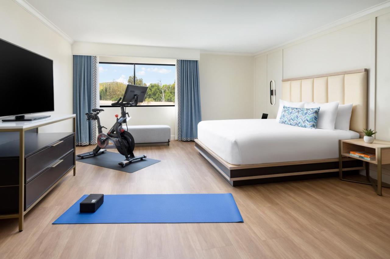 The Anza-a Hotel Calabasas