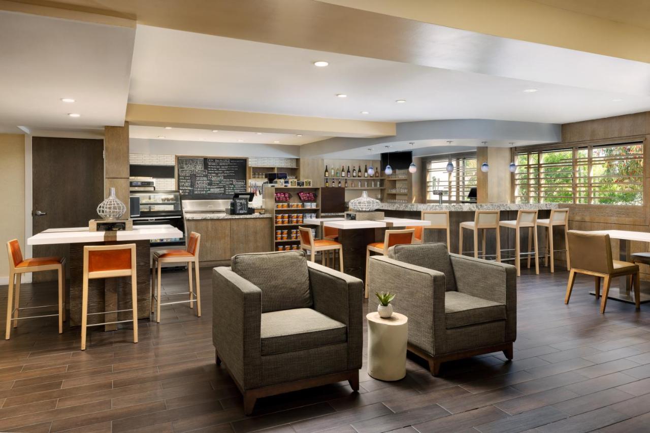 The Anza-a Hotel Calabasas