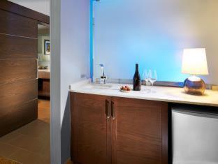 The Anza-a Hotel Calabasas